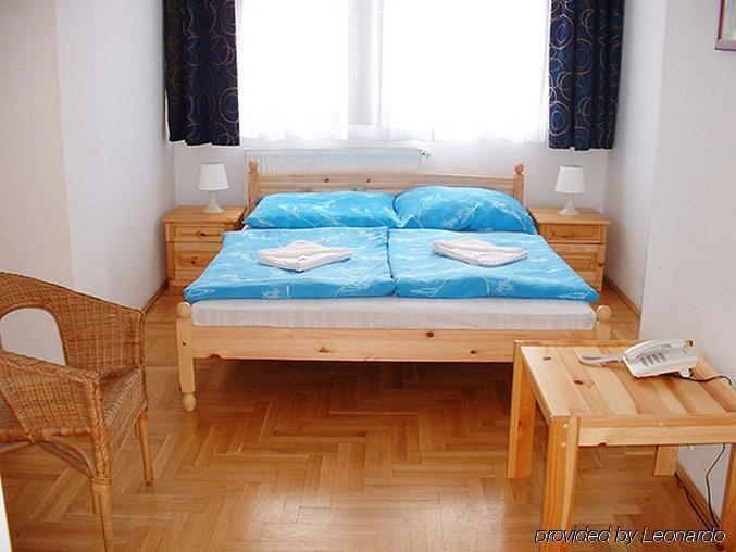 Hotel Rila Budapest Zimmer foto