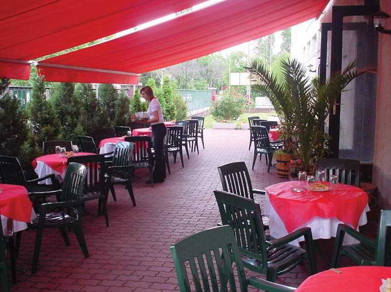 Hotel Rila Budapest Restaurant foto